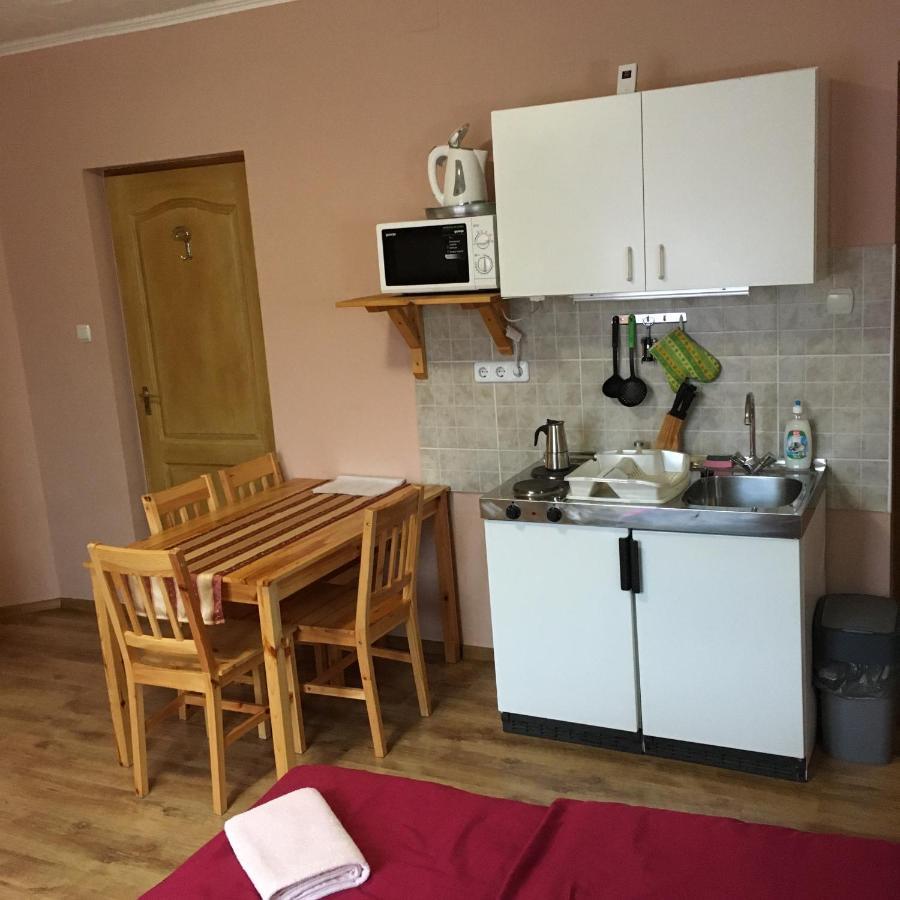 Liliom Vendégház Bakonybél Esterno foto
